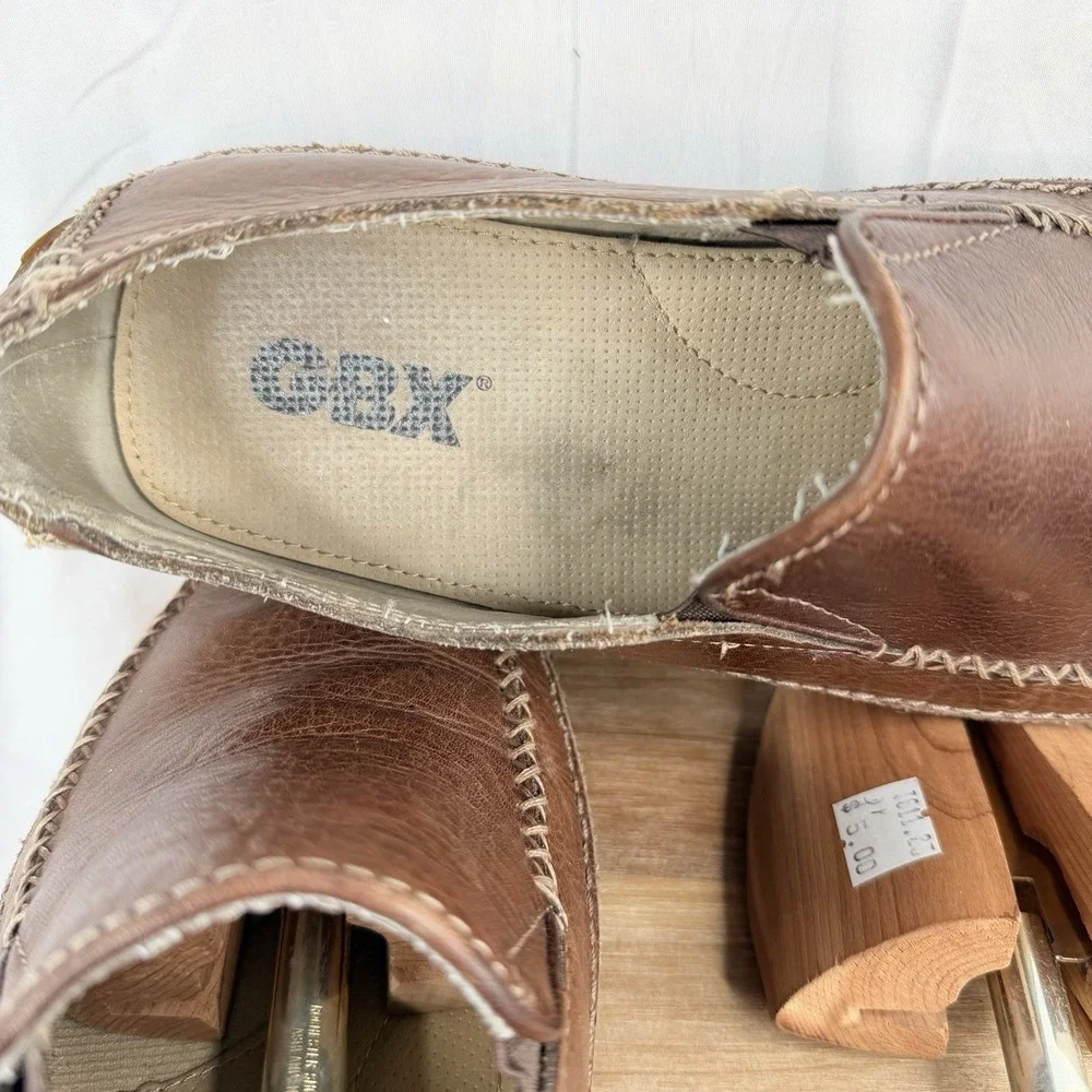 GBX babalu textured Brown leather loafers brown Men's SZ 9.5Driving Mocs Slip On